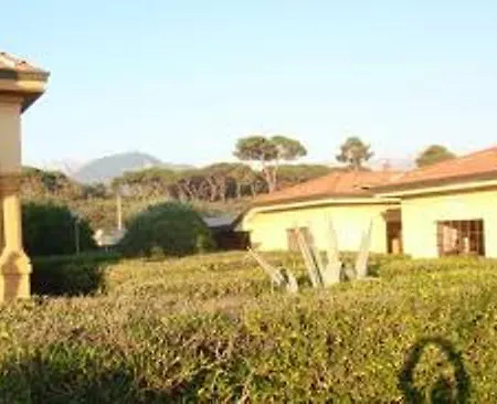 Apuano Hostel Marina Di Carrara