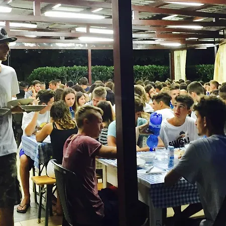 Apuano Hostel